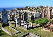 Кладбище Уэверли в&nbsp;Сиднее, Австралия. Смотрите Waverley Cemetery&nbsp;Waverley Cemetery в&nbsp;OSM.