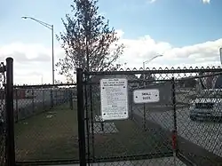 United States: maxdogs=2?