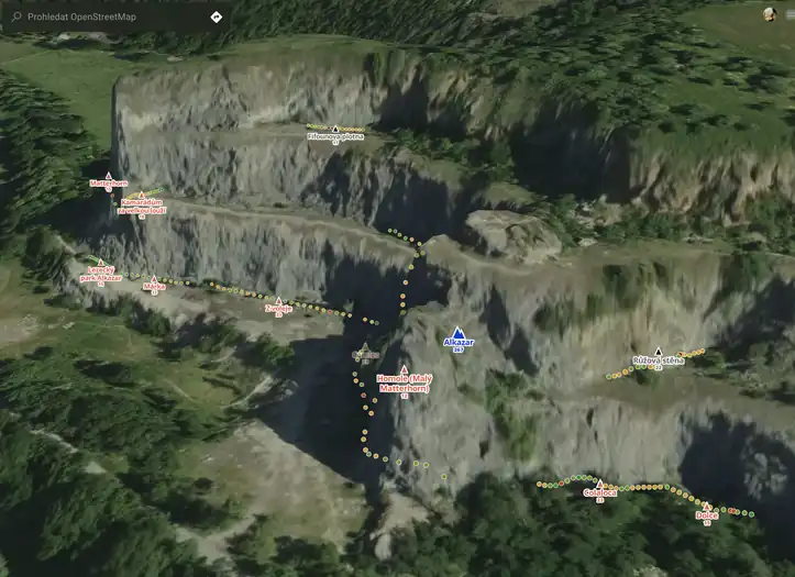 Showing routes in former quarry in 3D (Alkazar, Czechia)