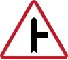 W2-8 (R) ROAD RIGHT