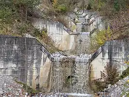 check_dam=solid (multiple)