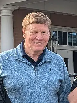 A portrait photo of Mark Murphy