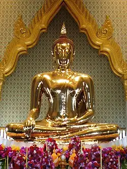 The Golden Buddha, Wat Traimit, Bangkok; believed to date from the 14th–15th century, the world's largest solid gold sculpture.