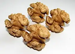 Walnut kernels