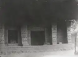 Exterior of Igbo building – art and design