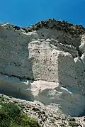 Two layers of pumice, first major phase of the Late-Bronze-Age volcano eruption (c. 1600 BC), southern part of the caldera island Thera/Santorini. The lower layer is finer-grained, almost white and without fragments of other rock types.