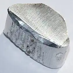 Aluminium chunk, 2.6&nbsp;grams, 1 x 2 cm
