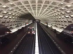 Ballston–MU Metrorail station interior