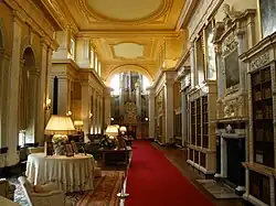 Library by Nicholas Hawksmoor 1722–1725, with pipe organ at the far end 1890–1891