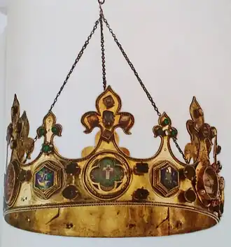 The crown reliquary of Paraclet (1230–1240)