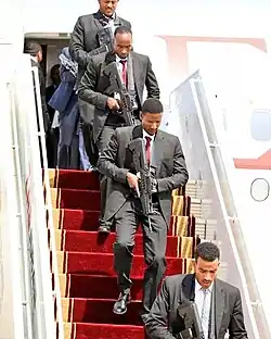Ethiopian Republican Guards disembarking from an Ethiopian Airlines flight protecting Prime Minister Abiy Ahmed in Sudan with TAR-21s