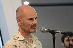 Photograph of Bèrtran Ôbrée at the 2012 Festival of Brittany.