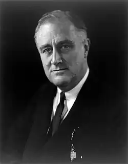 32nd President of the United States Franklin D. Roosevelt (AB, 1903)[192]