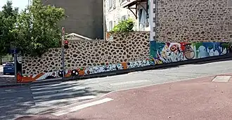 Wall mural depicting several anime characters