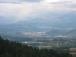 The Sillon de Gap (towards the north-east), a large glacial valley