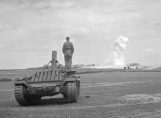 Flame mortar fitted to Valentine tank chassis, firing phosphorus bombs