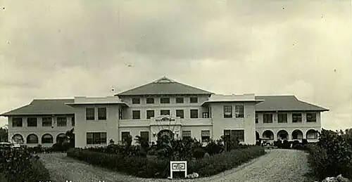 Iloilo Mission Hospital in 1930s. Founded in 1901, it is the first American and Protestant hospital in the Philippines.