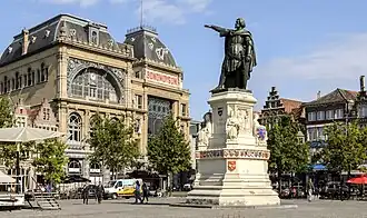 Vrijdagmarkt with statue of Jacob van Artevelde