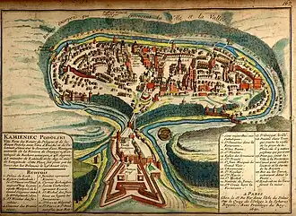 A 1691 French map depicting the city's old town neighbourhood and castle, surrounded by the winding Smotrych River