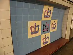 A platform on the London Underground.