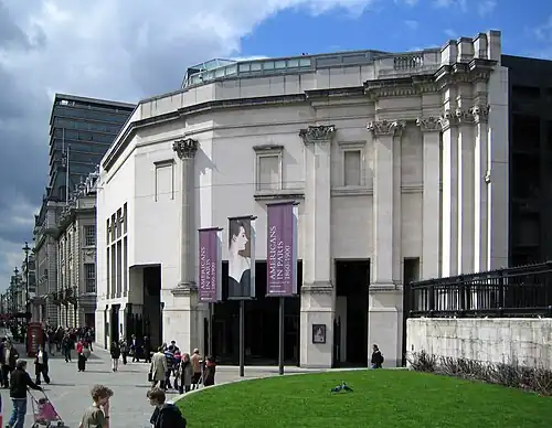 Sainsbury Wing, National Gallery, London, by Robert Venturi, 1987-1991[131]