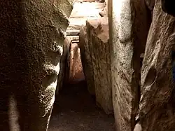 Passageway showing grooved stone