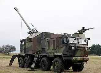 Nora B-52 self-propelled howitzer