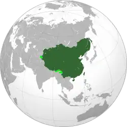 The Qing dynasty at its greatest extent in 1760, with modern borders shown for the rest of the world. Territory claimed but not controlled is shown in light green.