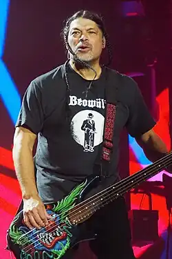 Trujillo performing with Metallica in 2025