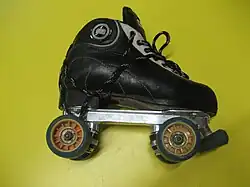Quad hockey skates
