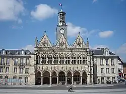 Hôtel de Ville (town hall)