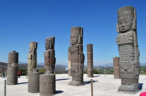 Colossal Toltec atlantes and other sculptures, Tula, Hidalgo, Mexico, c.900-1100, approximative height: 4.88 m[82]