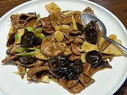 Wok-fried pork liver